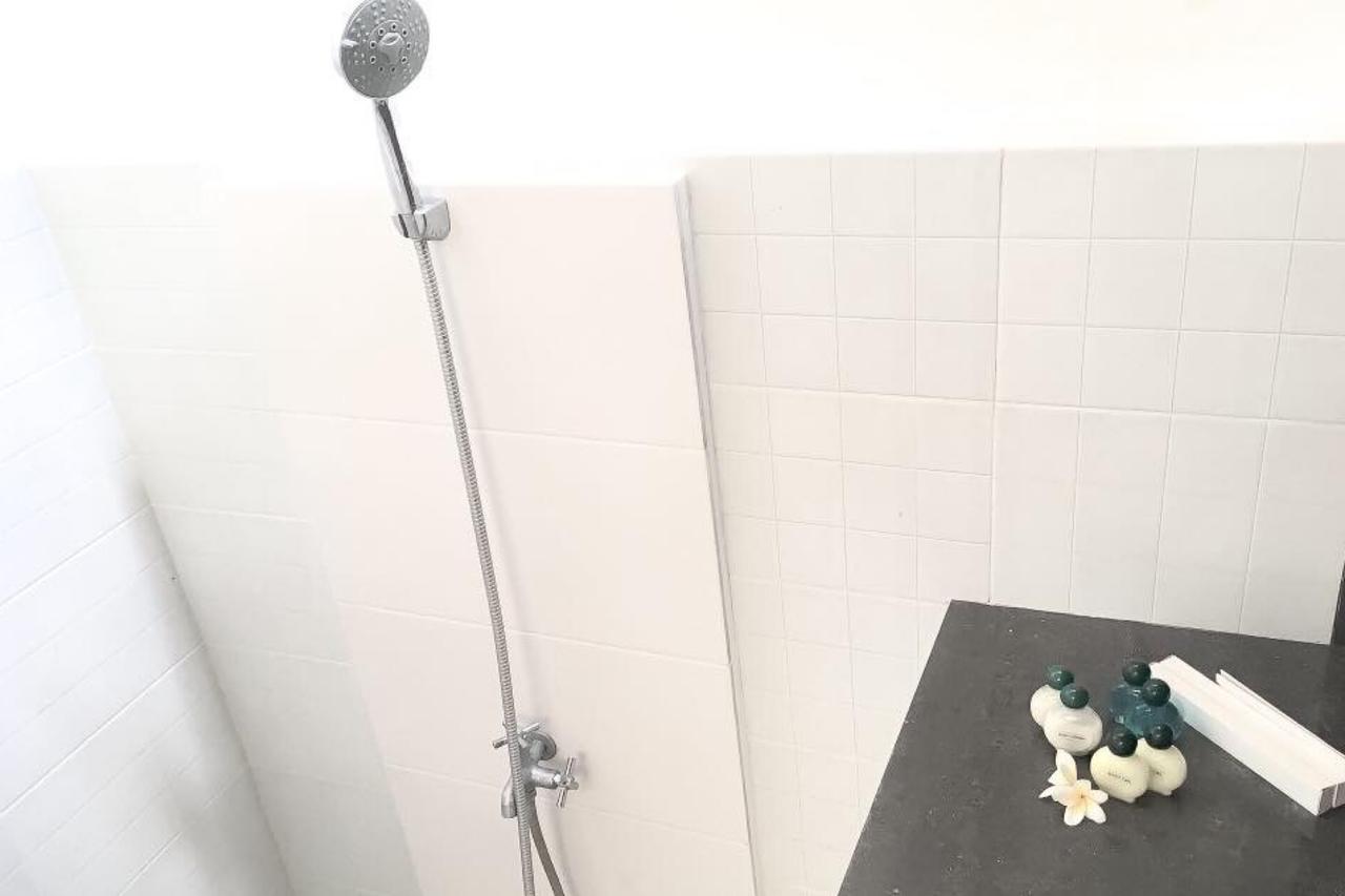 Amora Villa Τζίλι Τραγουανγκάν Εξωτερικό φωτογραφία