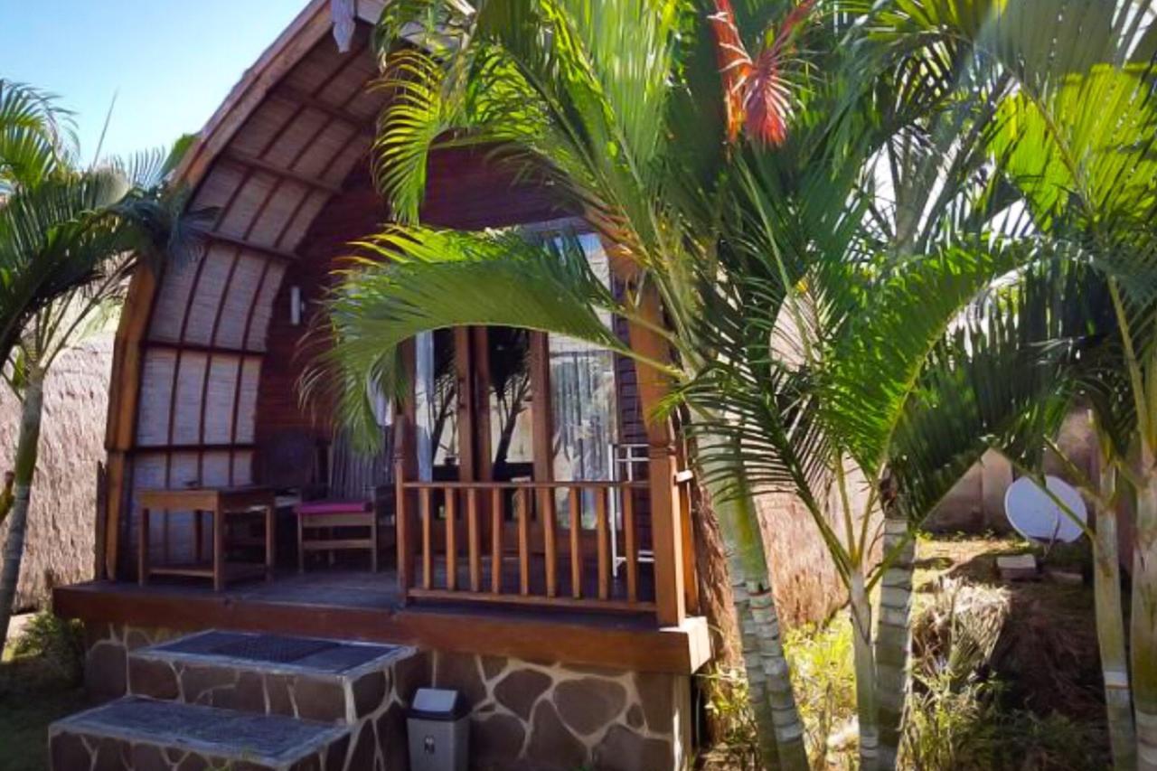 Amora Villa Τζίλι Τραγουανγκάν Εξωτερικό φωτογραφία